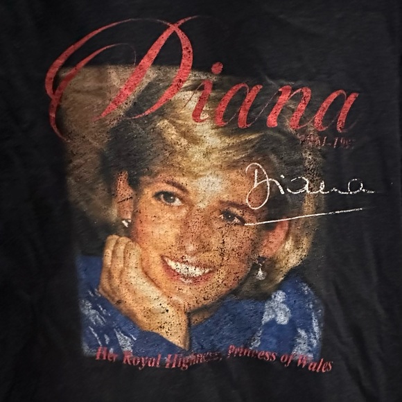 ‼️‼️SOLD‼️‼️ Vintage Princess Diana tee - Picture 3 of 4